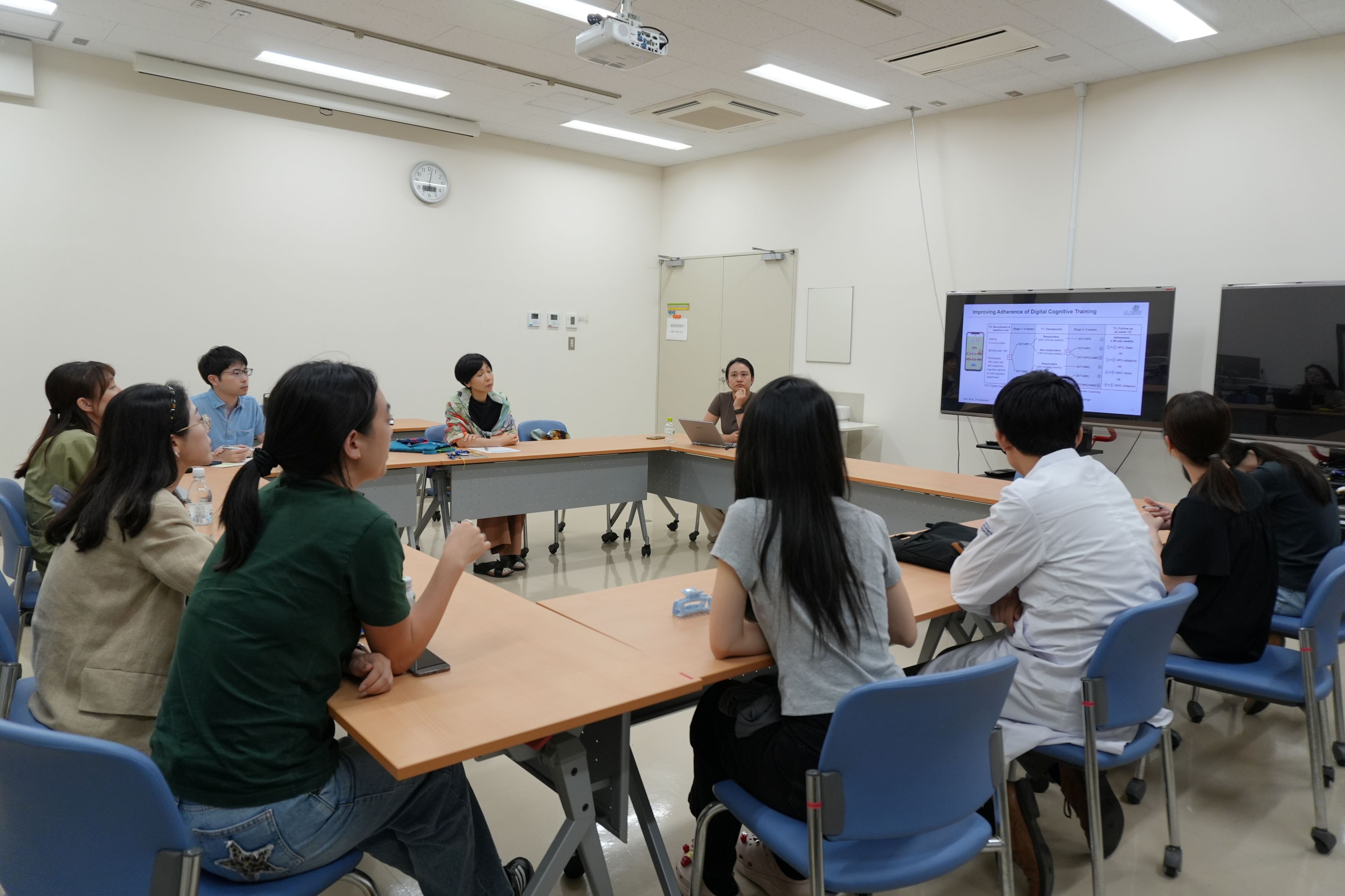 ​中山大学（中国）の公衆衛生大学院から、Jing Liao先生を講師にお迎えし、Dementia in China: Current and Future Health and Social Challenges and Policy Responses」というテーマでご講演いただきました1